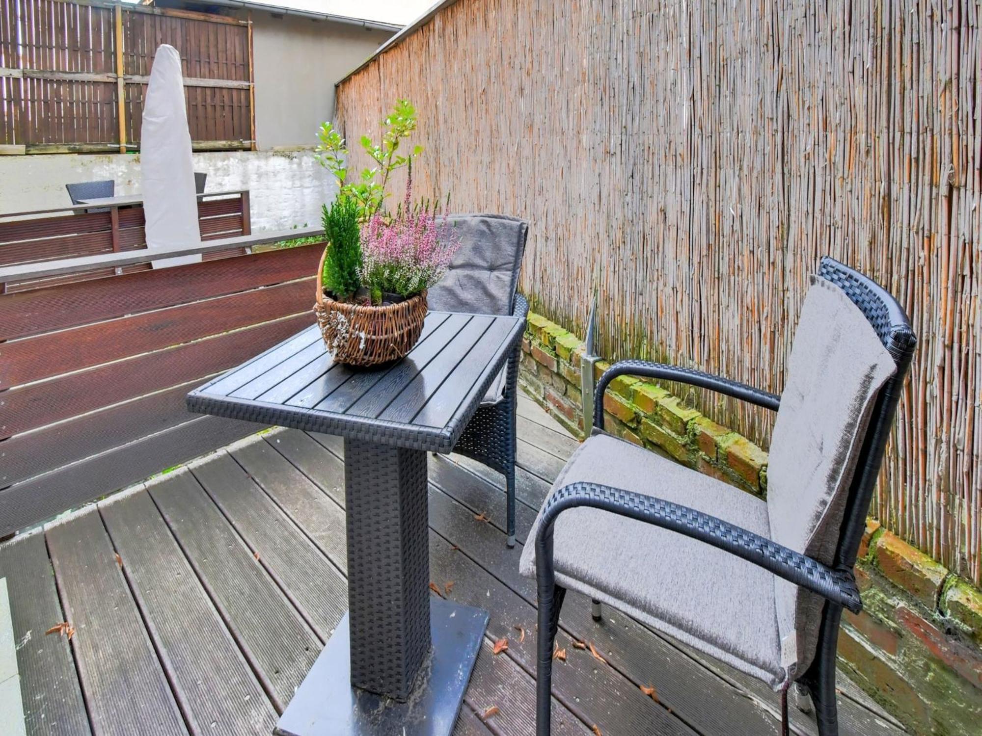 Modern Apartment In Wismar With Private Terrace Zewnętrze zdjęcie