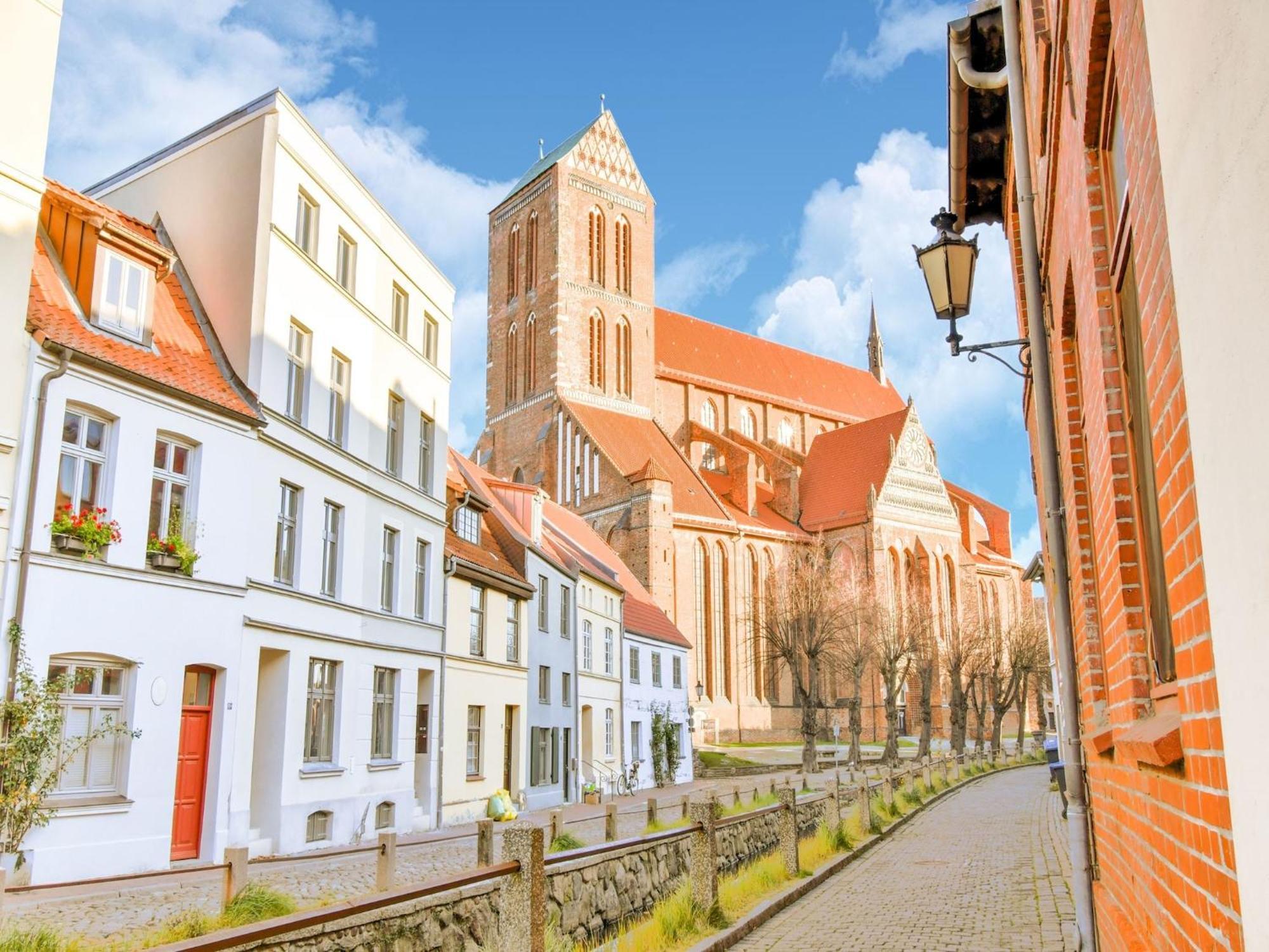 Modern Apartment In Wismar With Private Terrace Zewnętrze zdjęcie