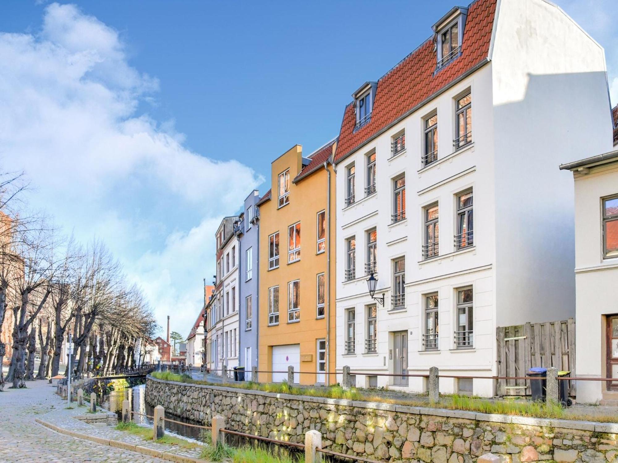 Modern Apartment In Wismar With Private Terrace Zewnętrze zdjęcie